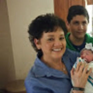 Meet your Posher, Alma